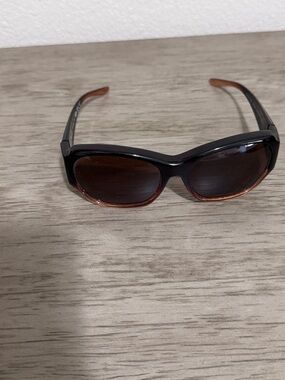 Foster Grant Solar Shield Sunglasses